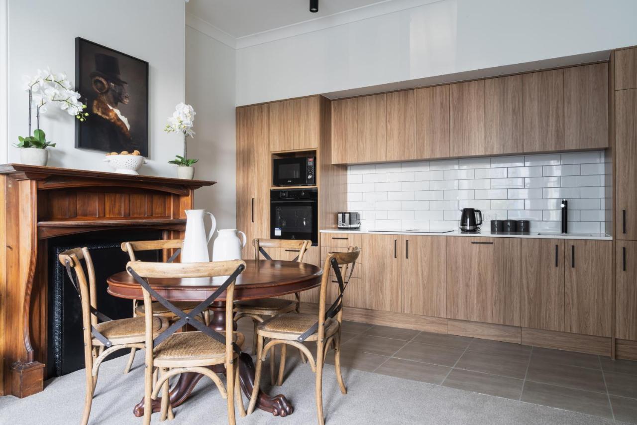 Luxury Apartment On Stuart Dunedin Buitenkant foto
